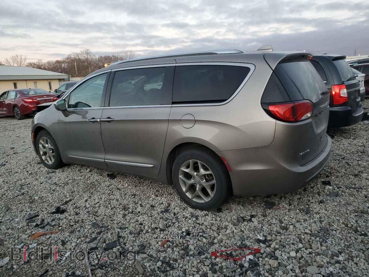 2017 CHRYSLER PACIFICA - VIN: 2C4RC1GGXHR537371 - Фото 2