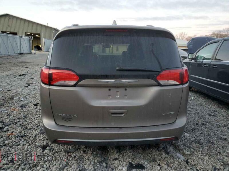 2017 Chrysler PACIFICA (VIN 2C4RC1GGXHR537371) — фото 6 из 13