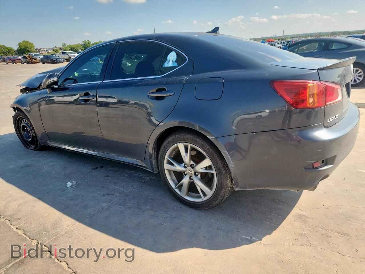 2010 LEXUS IS - VIN: JTHBF5C20A5118389 - Photo 2