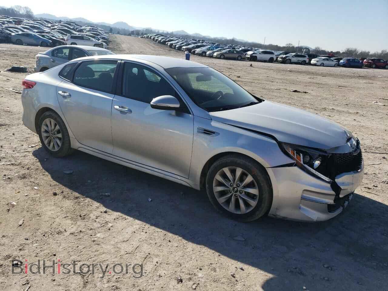2017 KIA OPTIMA - VIN: 5XXGT4L38HG122196 - Фото 4
