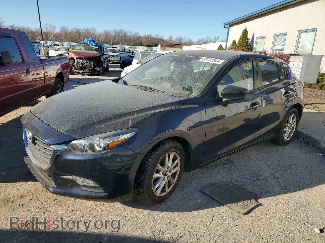 Фотография 3MZBN1K73HM150927 - MAZDA 3 2017