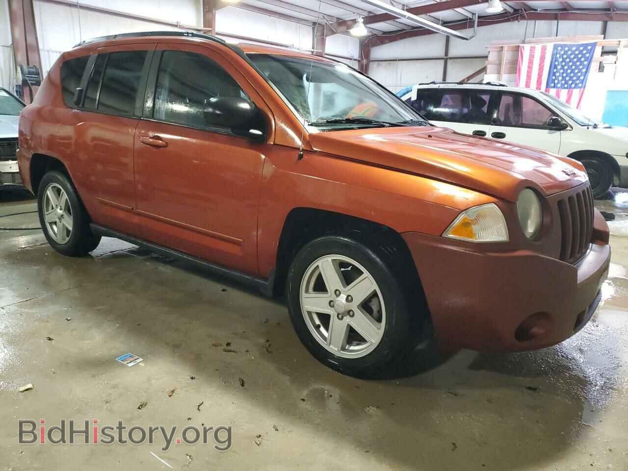 2010 JEEP COMPASS - VIN: 1J4NT4FB3AD622710 - Фото 4