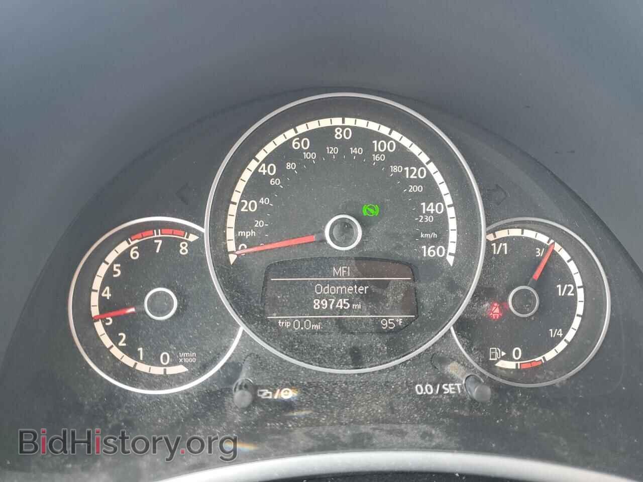 2014 VOLKSWAGEN BEETLE - VIN: 3VW5X7AT6EM805960 - Фото 9