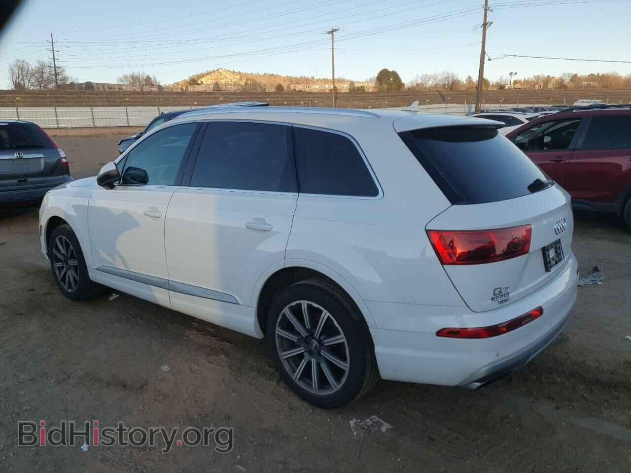 2017 AUDI Q7 - VIN: WA1LAAF70HD014628 - Фото 2