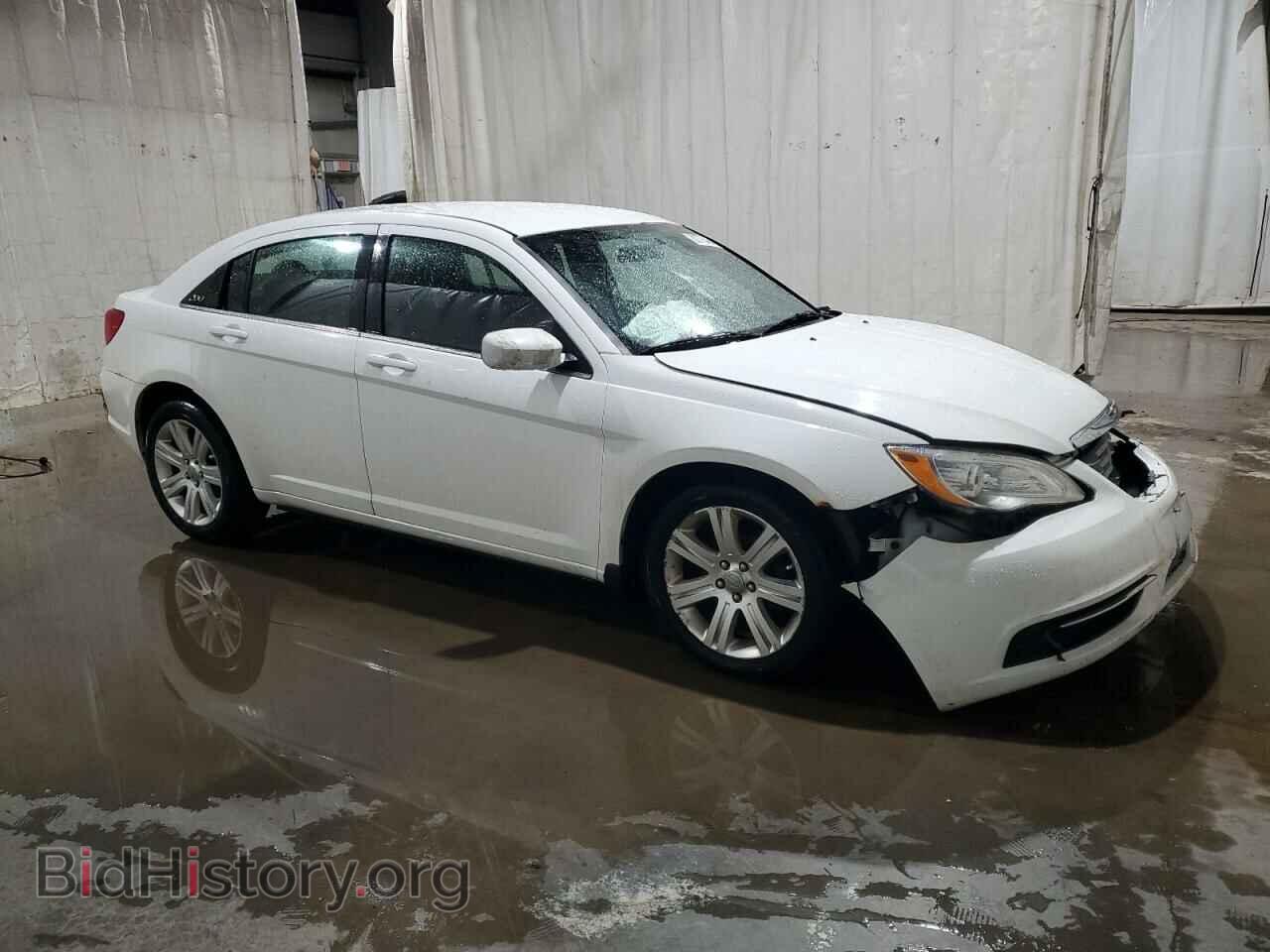 2013 CHRYSLER 200 - VIN: 1C3CCBBB8DN734705 - Фото 4
