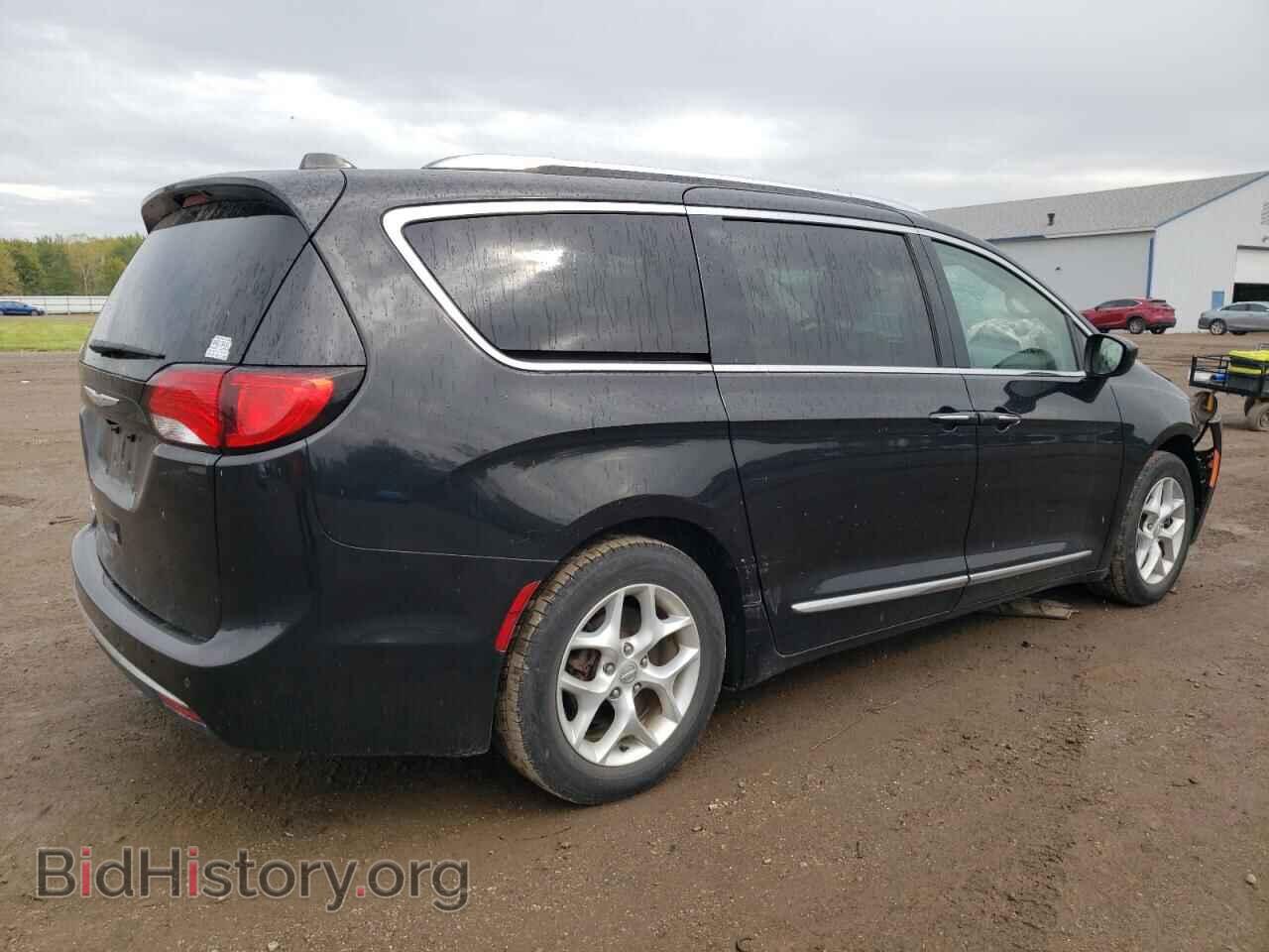2018 CHRYSLER PACIFICA - VIN: 2C4RC1BG1JR126647 - Фото 3