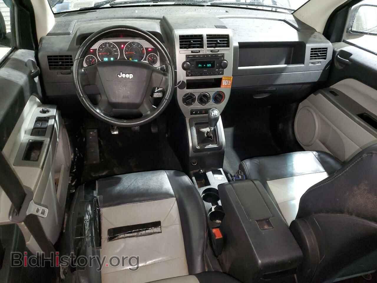 2007 JEEP COMPASS - VIN: 1J8FF57W77D241355 - Фото 8