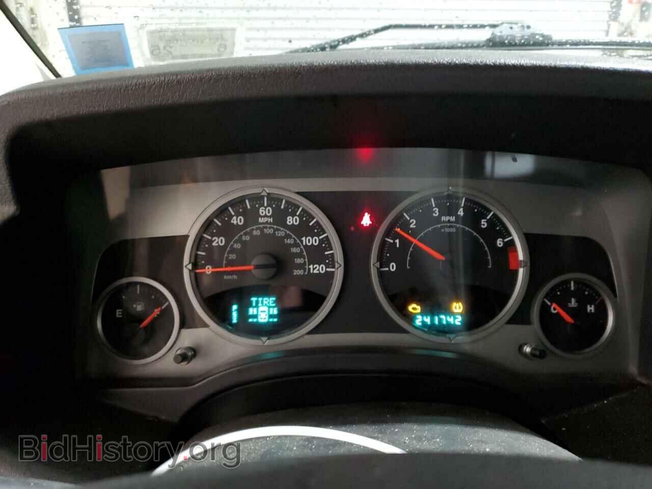 2007 JEEP COMPASS - VIN: 1J8FF57W77D241355 - Фото 9