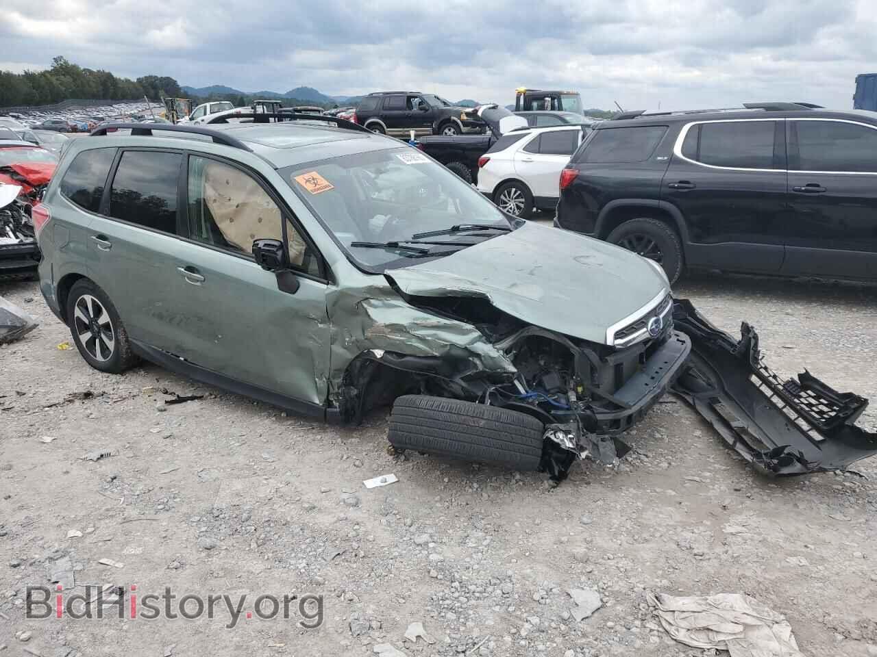 2017 SUBARU FORESTER - VIN: JF2SJAGC2HH508917 - Фото 4