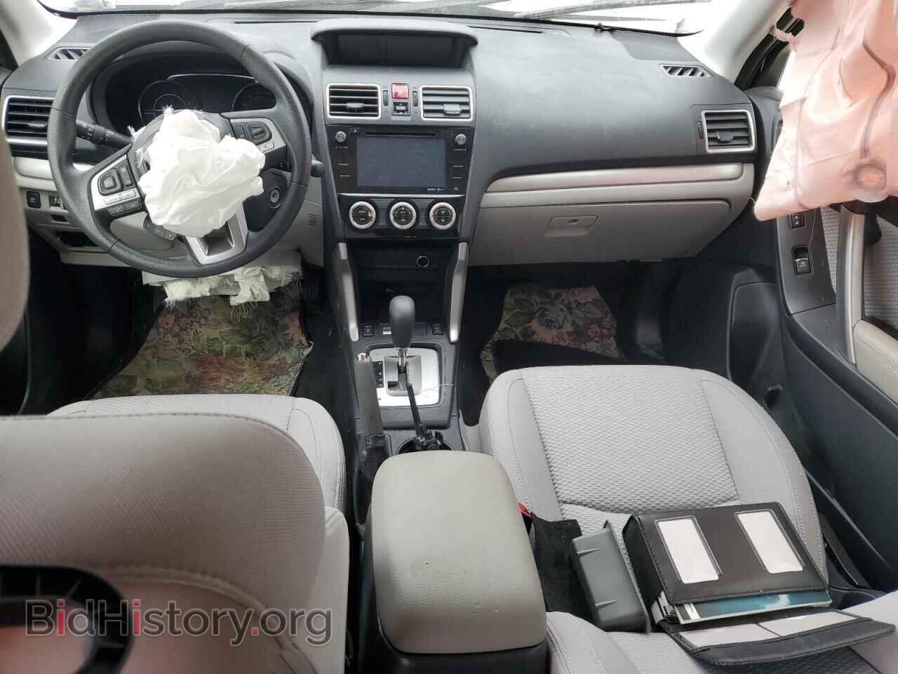 2017 SUBARU FORESTER - VIN: JF2SJAGC2HH508917 - Фото 8