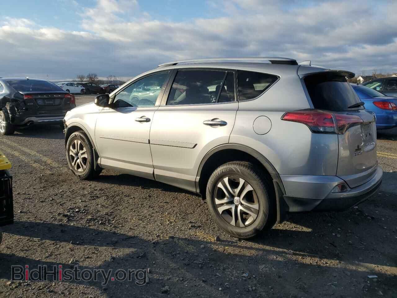 2016 TOYOTA RAV4 - VIN: 2T3BFREV4GW425761 - Фото 2