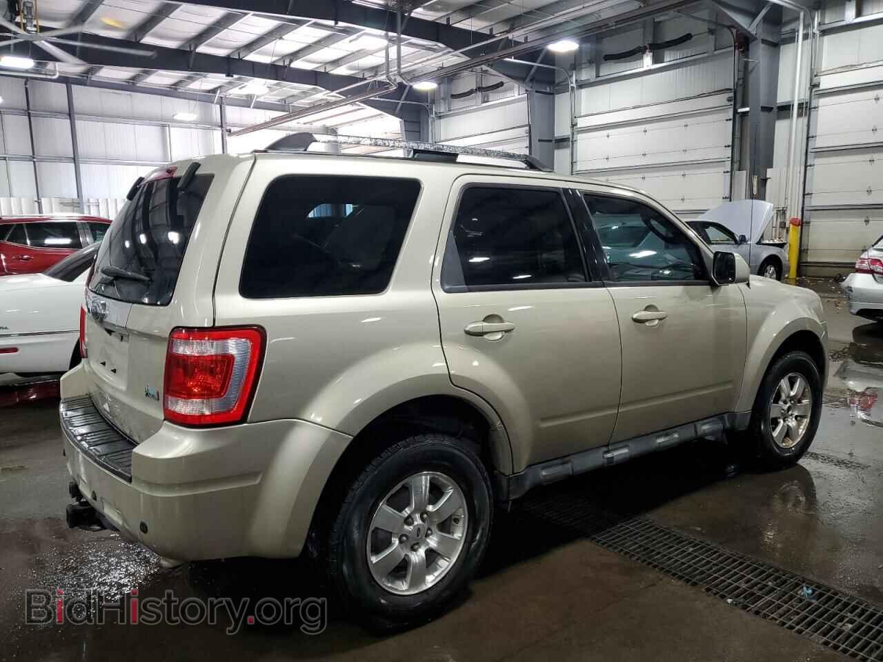 2011 FORD ESCAPE - VIN: 1FMCU9EG3BKC04550 - Фото 3