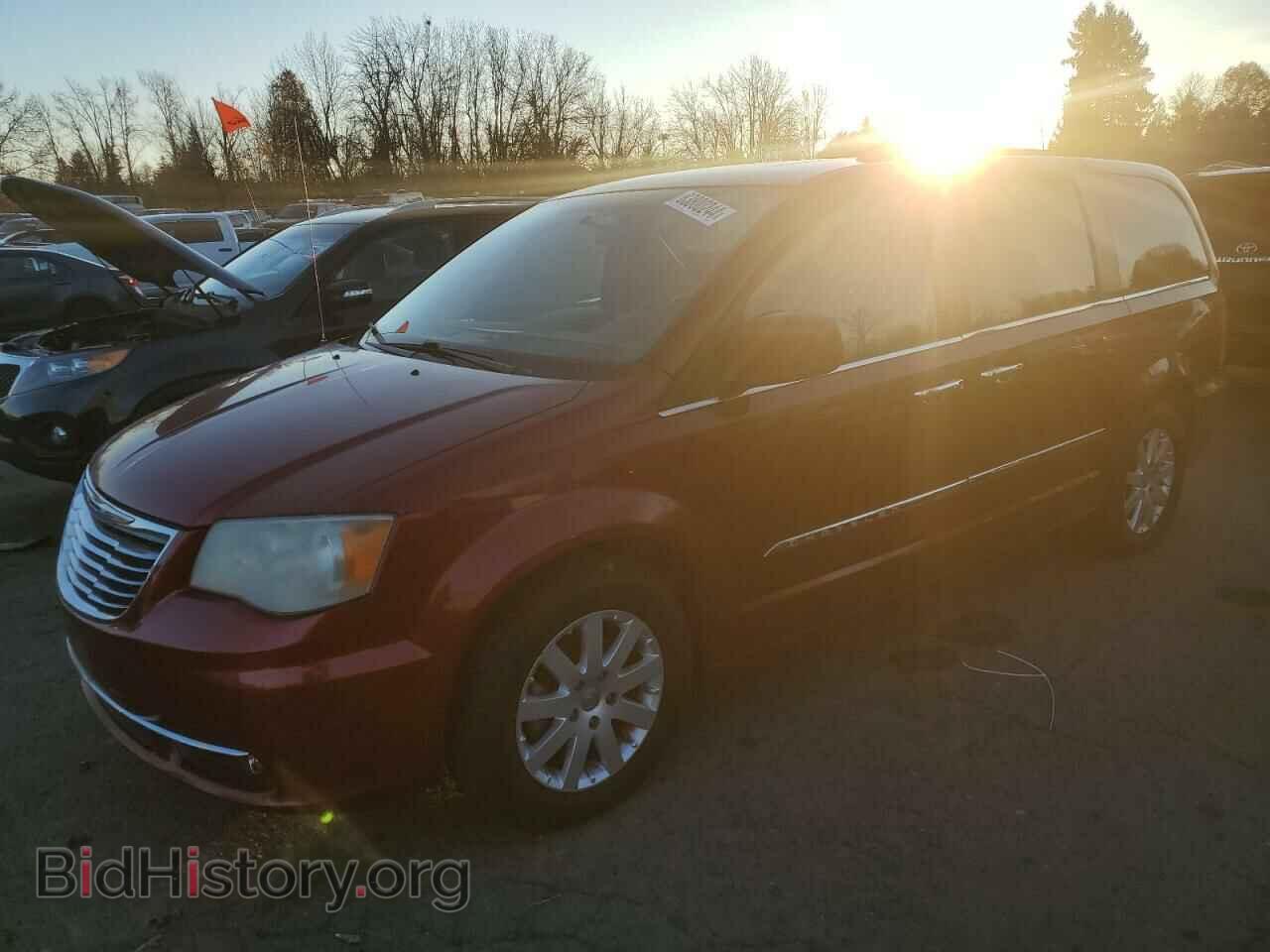 Photo 2A4RR8DG9BR604345 - CHRYSLER MINIVAN 2011