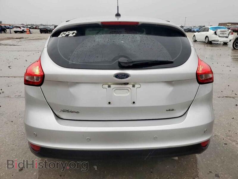 2017 Ford FOCUS (VIN 1FADP3M22HL255131) — photo 6 of 14