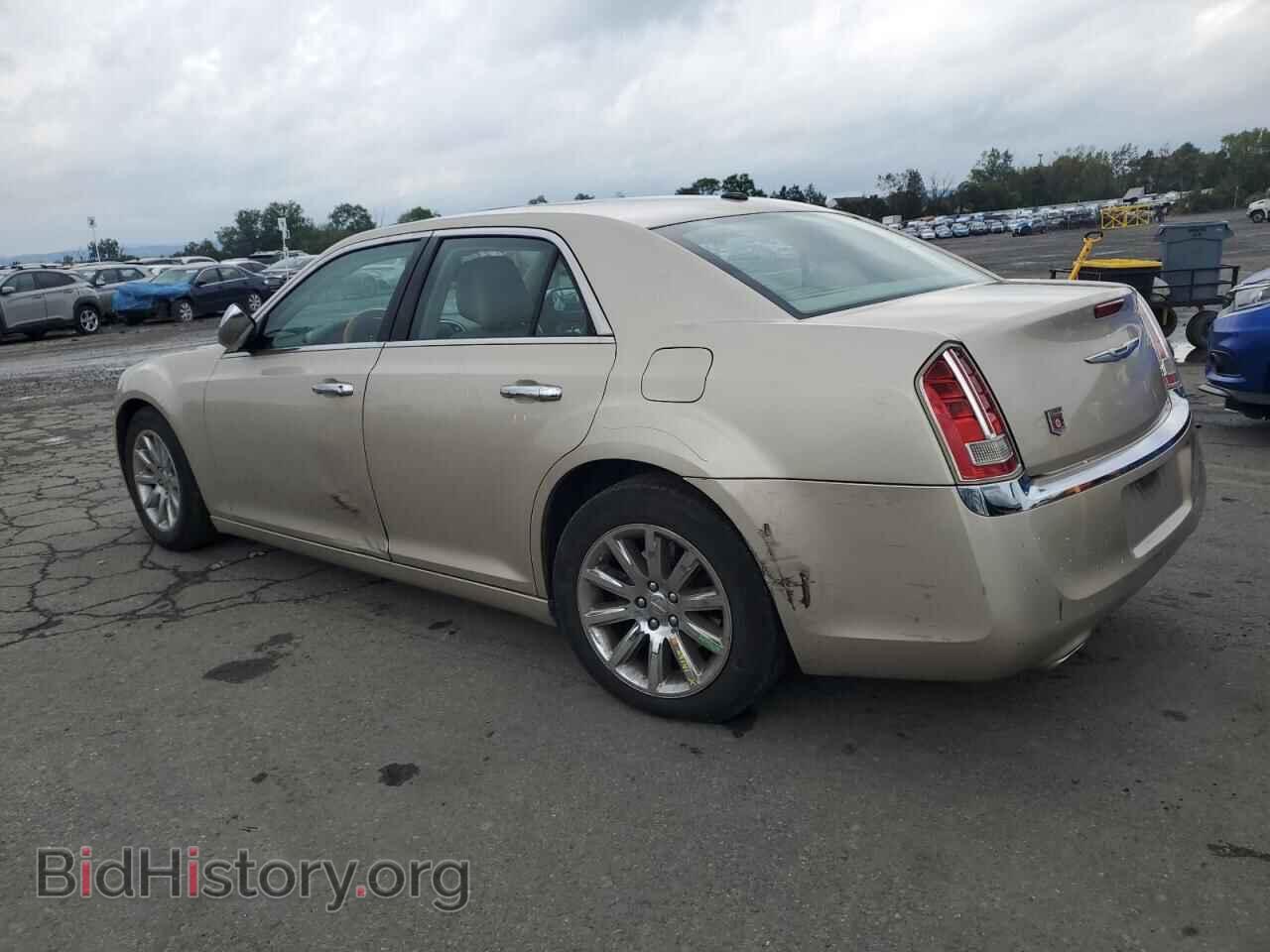 2012 CHRYSLER 300 - VIN: 2C3CCAET8CH264259 - Фото 2