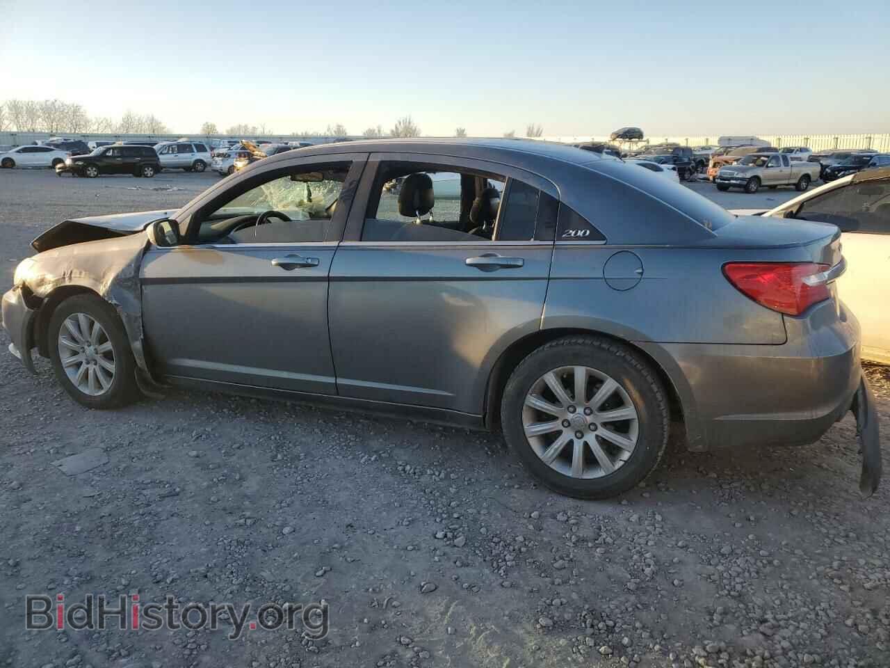 2012 CHRYSLER 200 - VIN: 1C3CCBBB7CN152111 - Фото 2