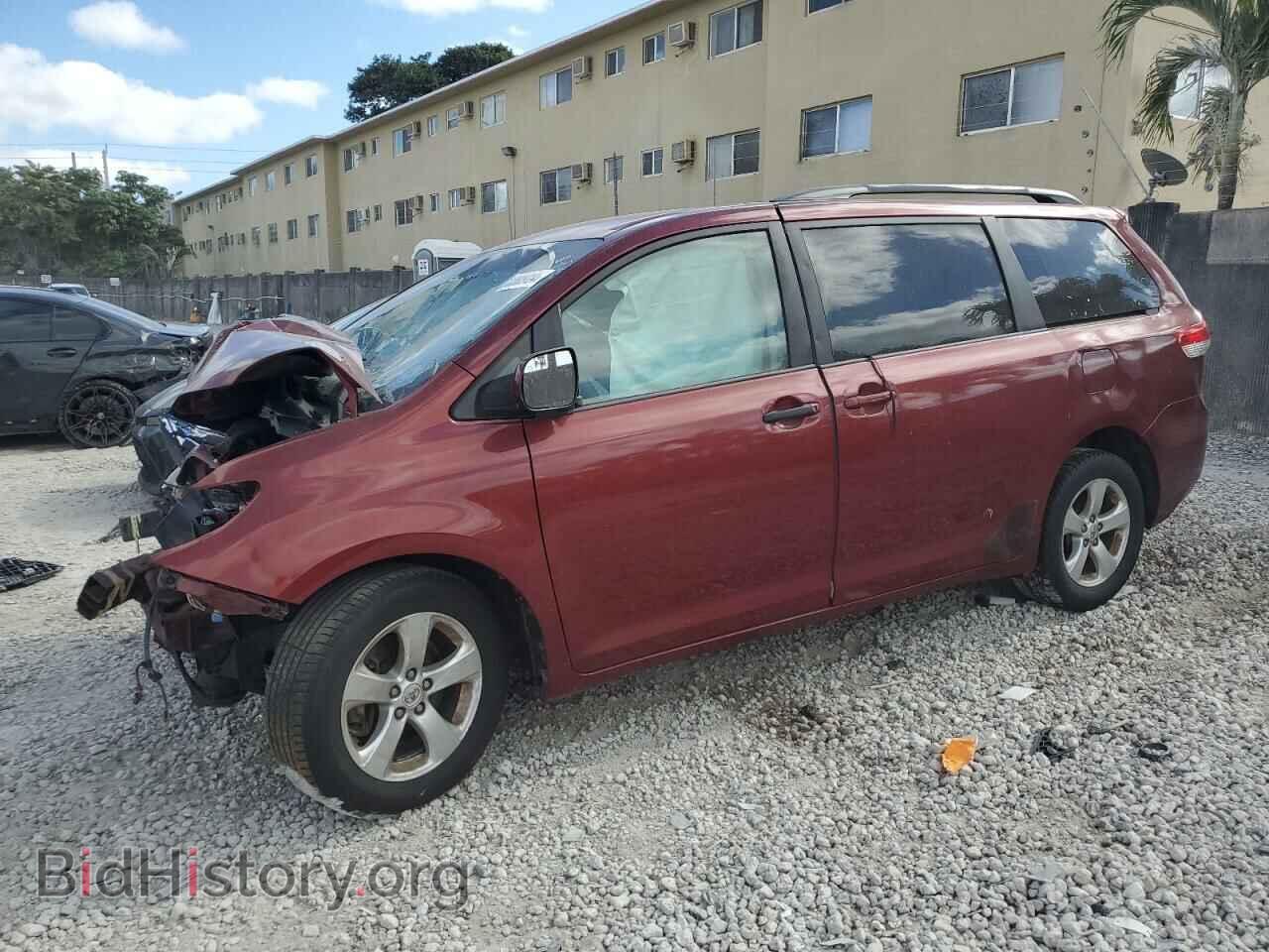 Photo 5TDKK3DC2CS265206 - TOYOTA All Models 2012