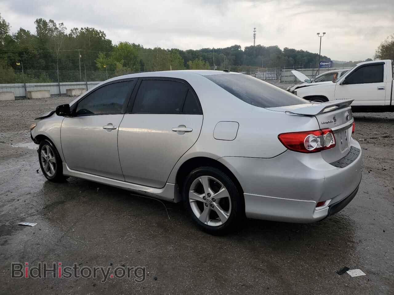 2011 TOYOTA COROLLA - VIN: 2T1BU4EEXBC580715 - Фото 2