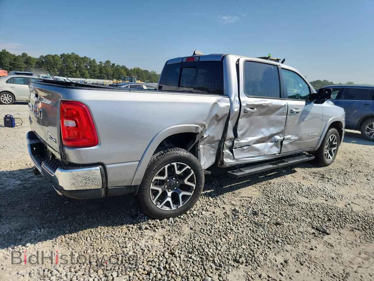 2025 RAM 1500 - VIN: 1C6SRFJP4SN536590 - Фото 3