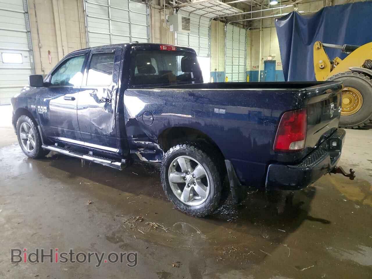 2019 RAM 1500 - VIN: 1C6RR7FT4KS556477 - Фото 2