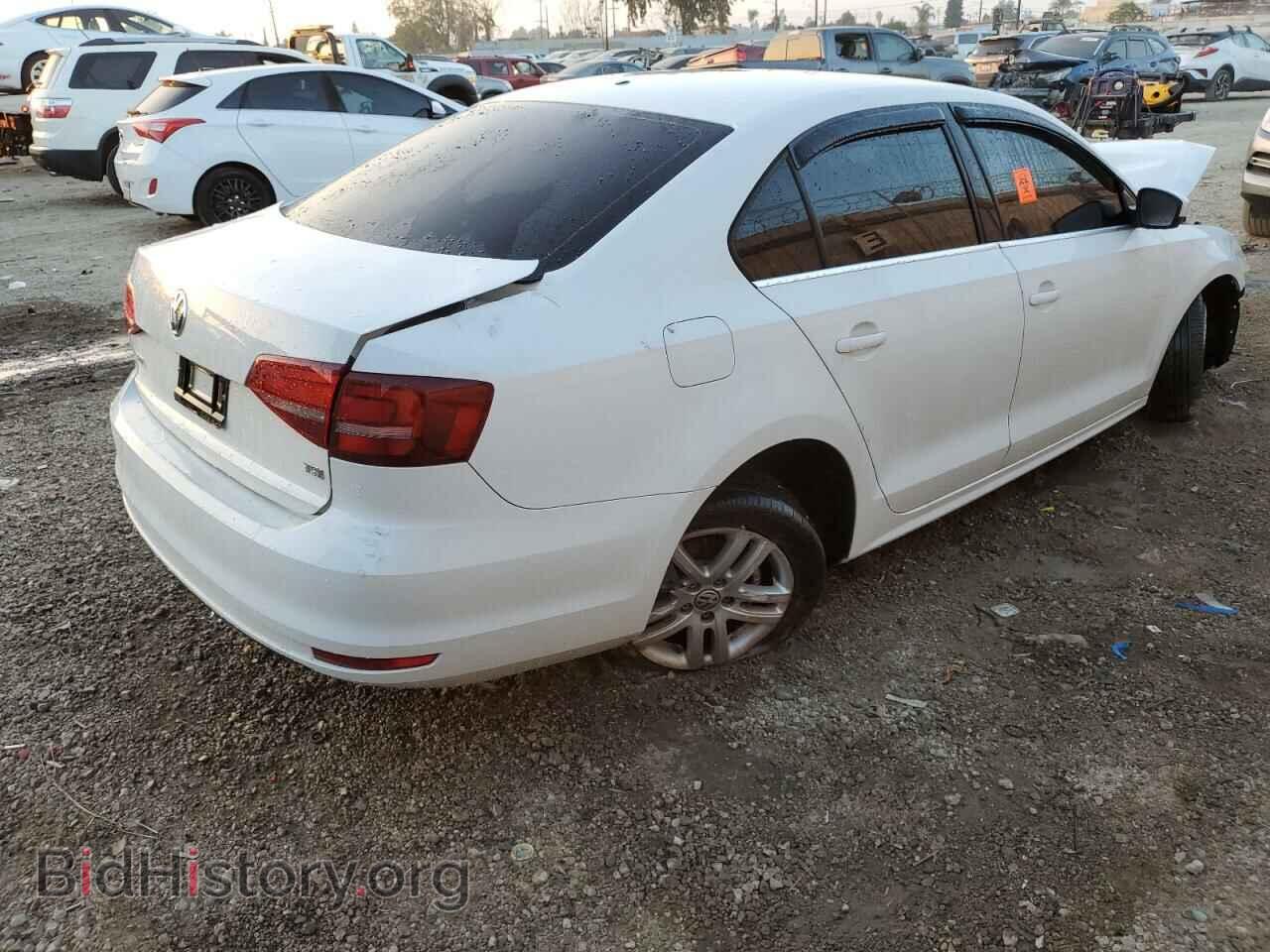 2017 VOLKSWAGEN JETTA - VIN: 3VW2B7AJ7HM353280 - Фото 3