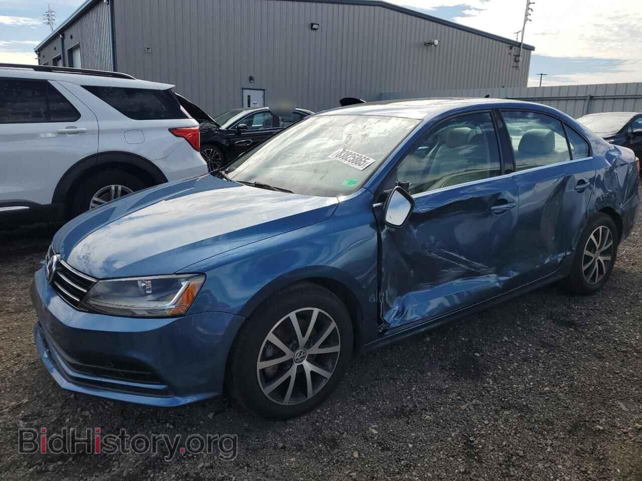 Фотография 3VWDB7AJ9HM356352 - VOLKSWAGEN JETTA 2017