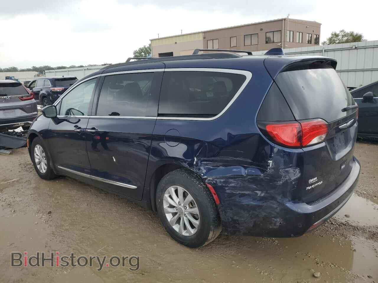 2017 CHRYSLER PACIFICA - VIN: 2C4RC1BG9HR513036 - Фото 2