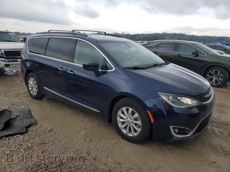 2017 Chrysler PACIFICA (VIN 2C4RC1BG9HR513036) — фото 4 из 15