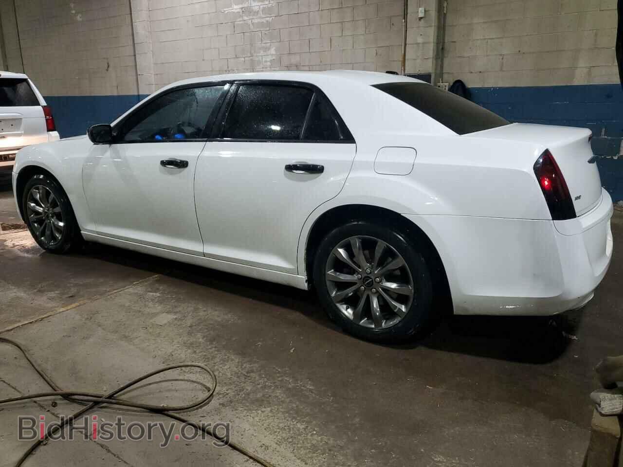 2014 CHRYSLER 300 - VIN: 2C3CCAGG7EH331579 - Photo 2