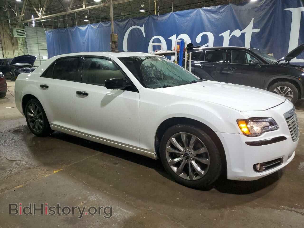 2014 CHRYSLER 300 - VIN: 2C3CCAGG7EH331579 - Photo 4