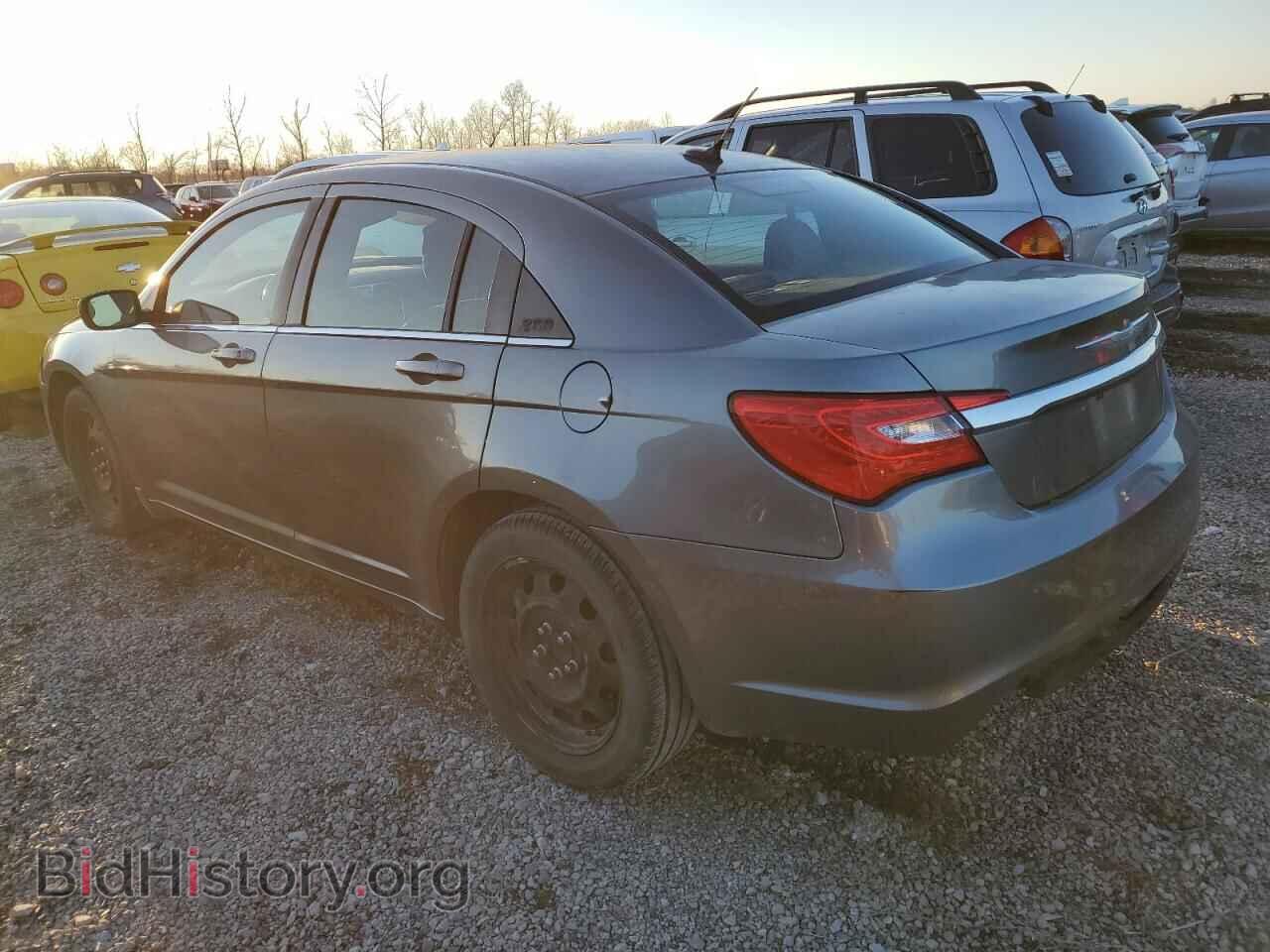 2012 CHRYSLER 200 - VIN: 1C3CCBAB9CN276849 - Фото 2