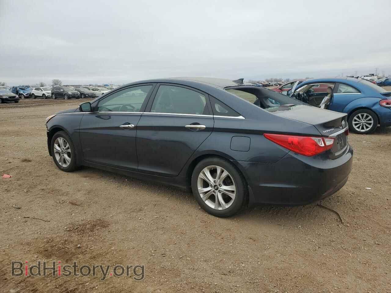 2013 HYUNDAI SONATA - VIN: 5NPEC4AC5DH590248 - Фото 2
