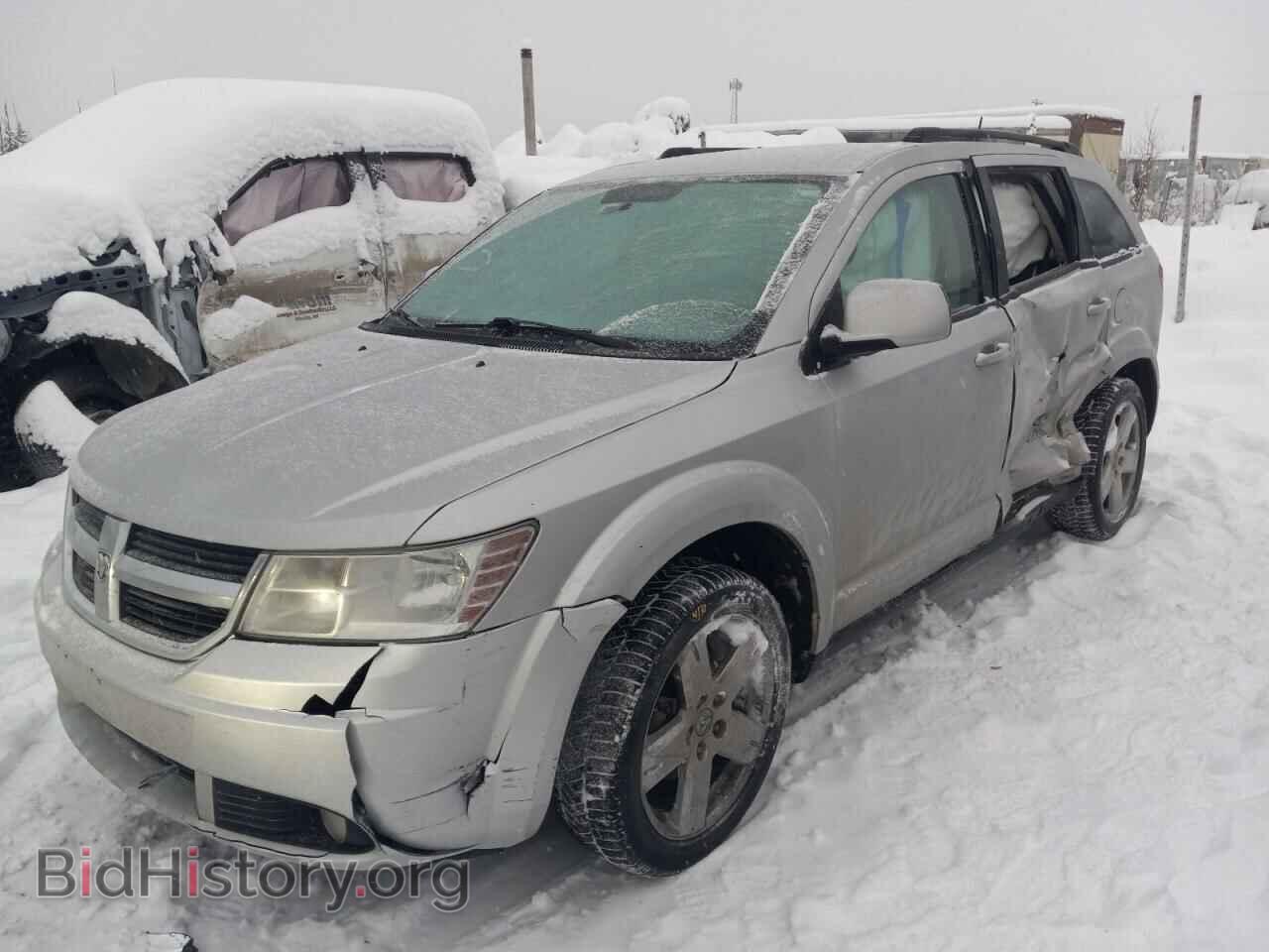 Фотография 3D4PH5FV1AT143358 - DODGE JOURNEY 2010