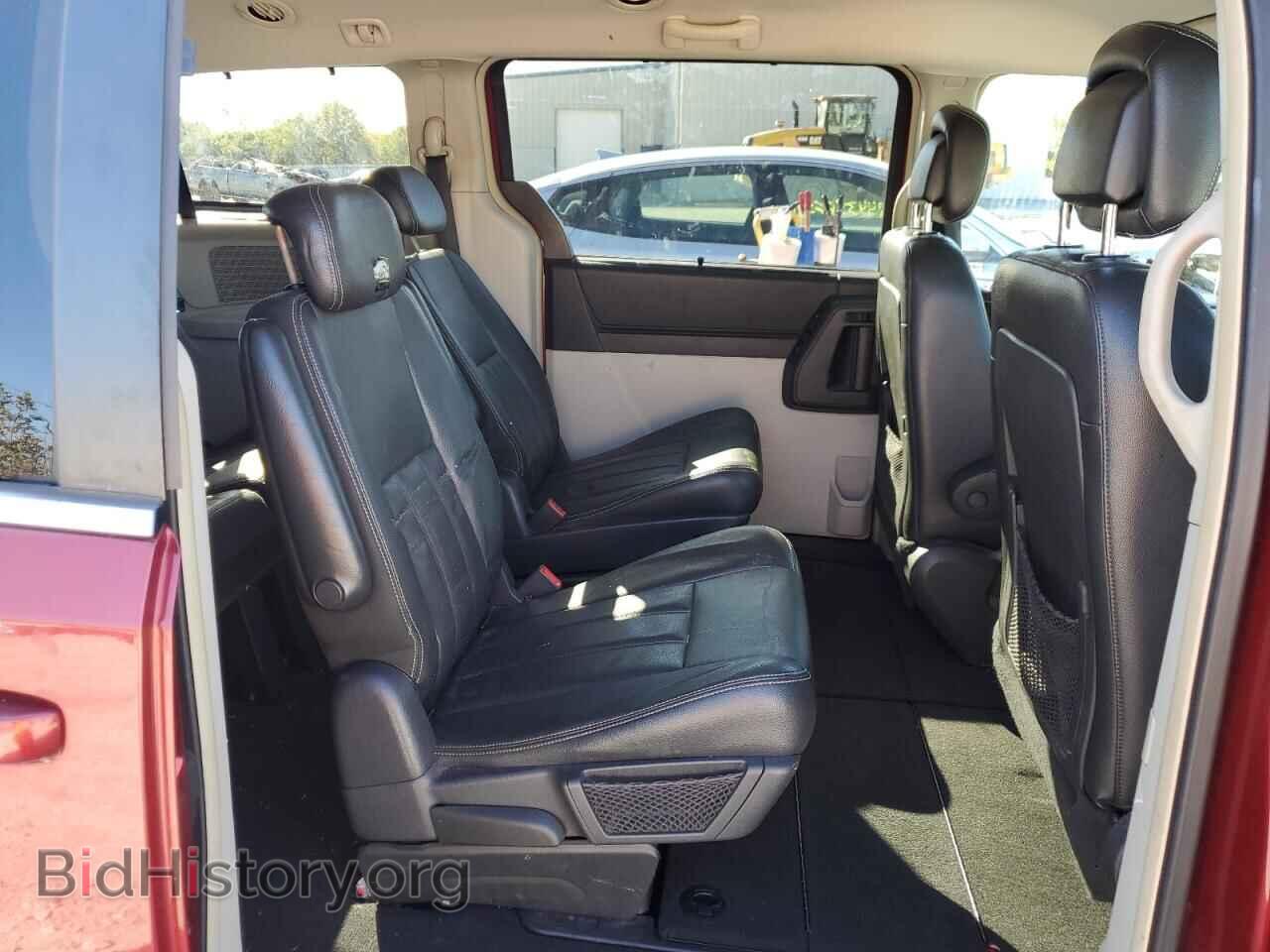 2010 CHRYSLER MINIVAN - VIN: 2A4RR8D13AR338489 - Photo 11