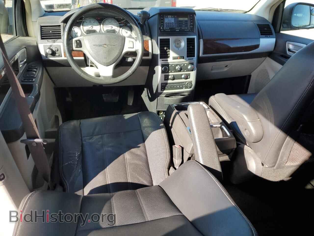 2010 CHRYSLER MINIVAN - VIN: 2A4RR8D13AR338489 - Photo 8