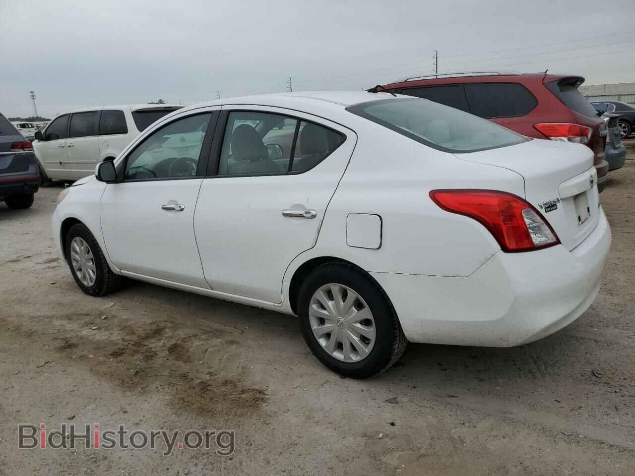 2012 NISSAN VERSA - VIN: 3N1CN7AP9CL826052 - Фото 2