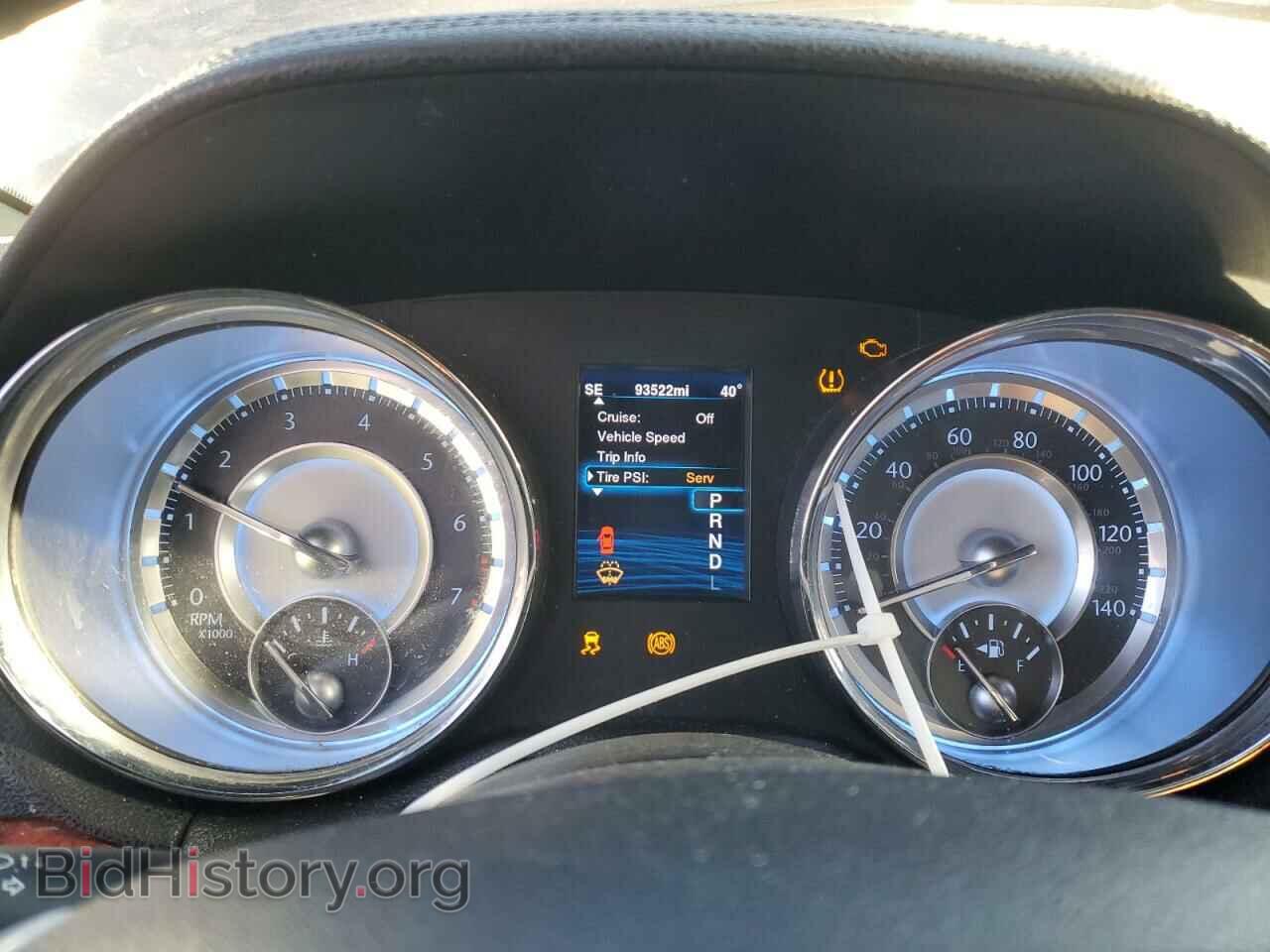 2014 CHRYSLER 300 - VIN: 2C3CCAAG0EH375920 - Фото 9