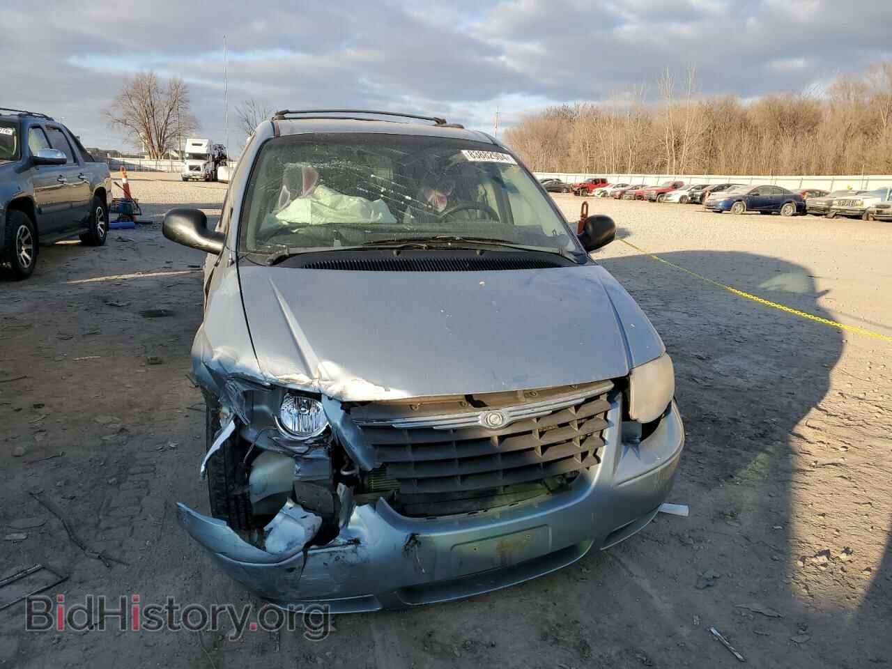 2006 CHRYSLER MINIVAN - VIN: 2A4GP54L66R759398 - Фото 5