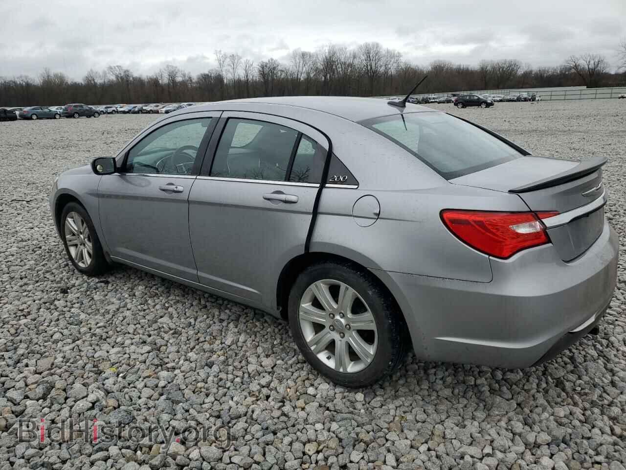 2013 CHRYSLER 200 - VIN: 1C3CCBBB1DN693690 - Фото 2