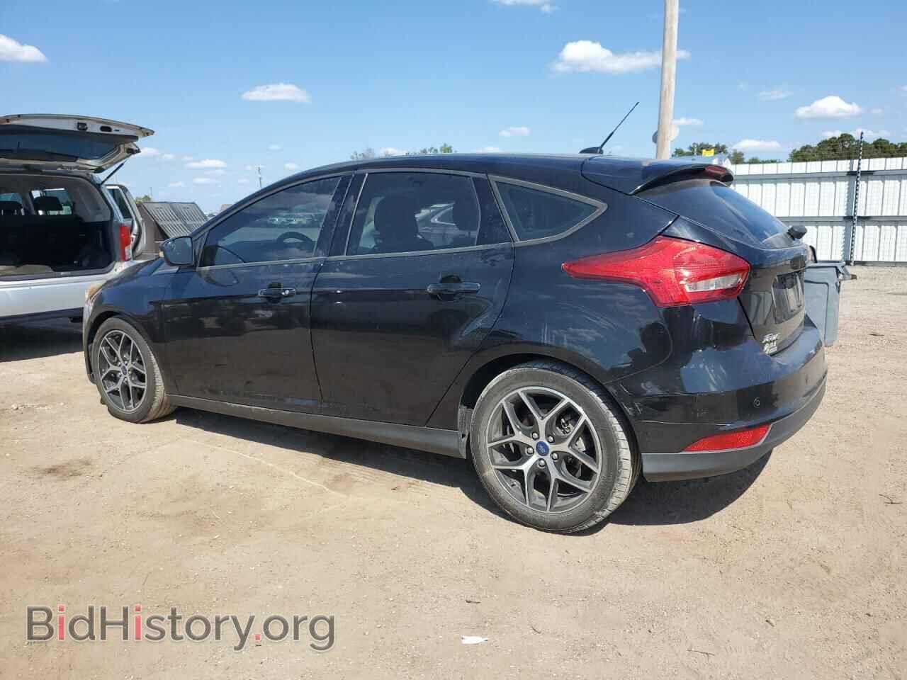 2017 FORD FOCUS - VIN: 1FADP3M2XHL314605 - Фото 2