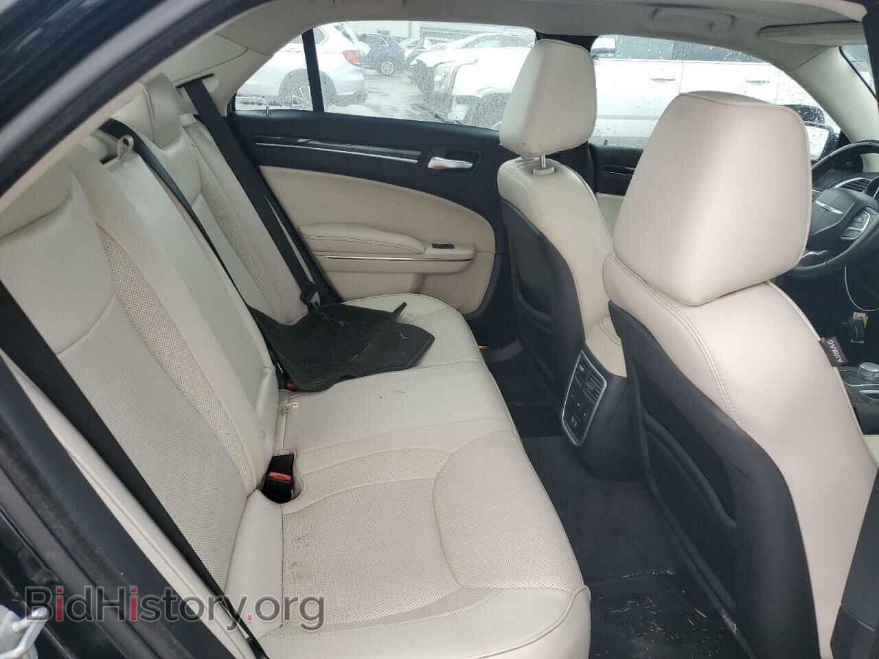 2017 CHRYSLER 300 - VIN: 2C3CCAEG7HH571061 - Фото 10
