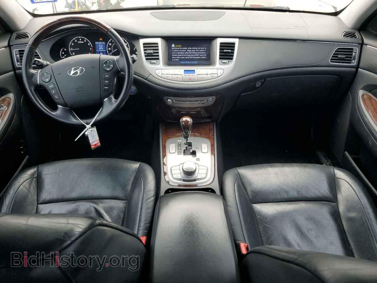 2009 HYUNDAI GENESIS - VIN: KMHGC46F49U044173 - Фото 8
