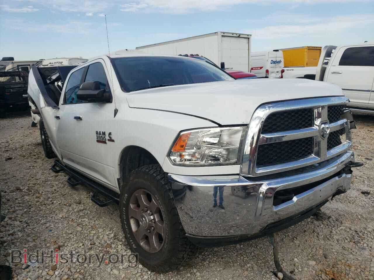 2018 RAM All Models - VIN: 3C63R3HL5JG393257 - Photo 4