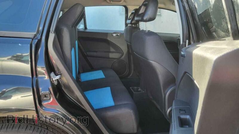 2008 Dodge CALIBER (VIN 1B3HB48B78D602653) — photo 6 of 10