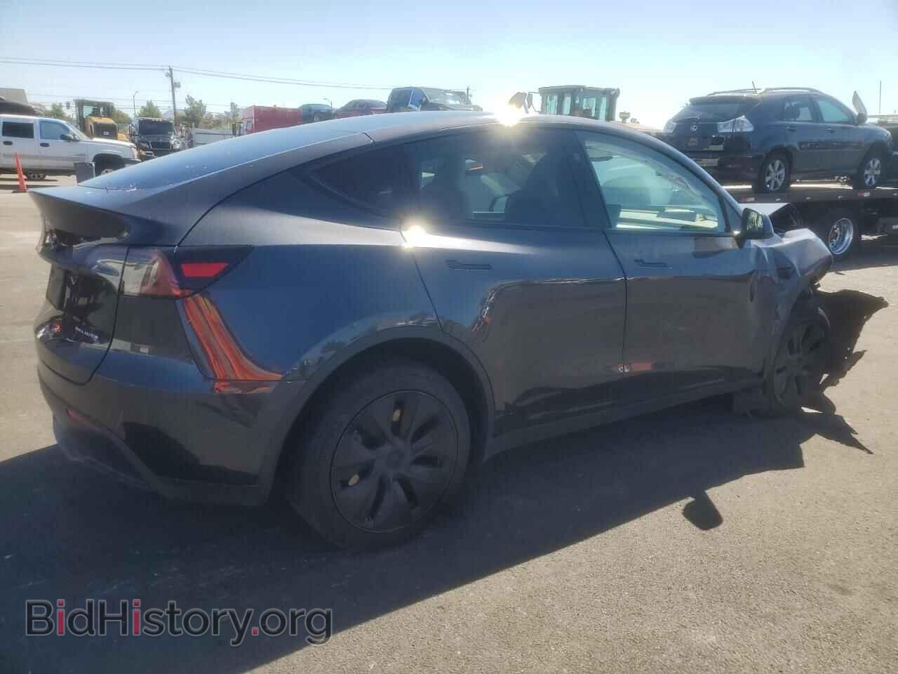 2025 TESLA MODEL Y - VIN: 7SAYGDEE2SF292882 - Фото 3