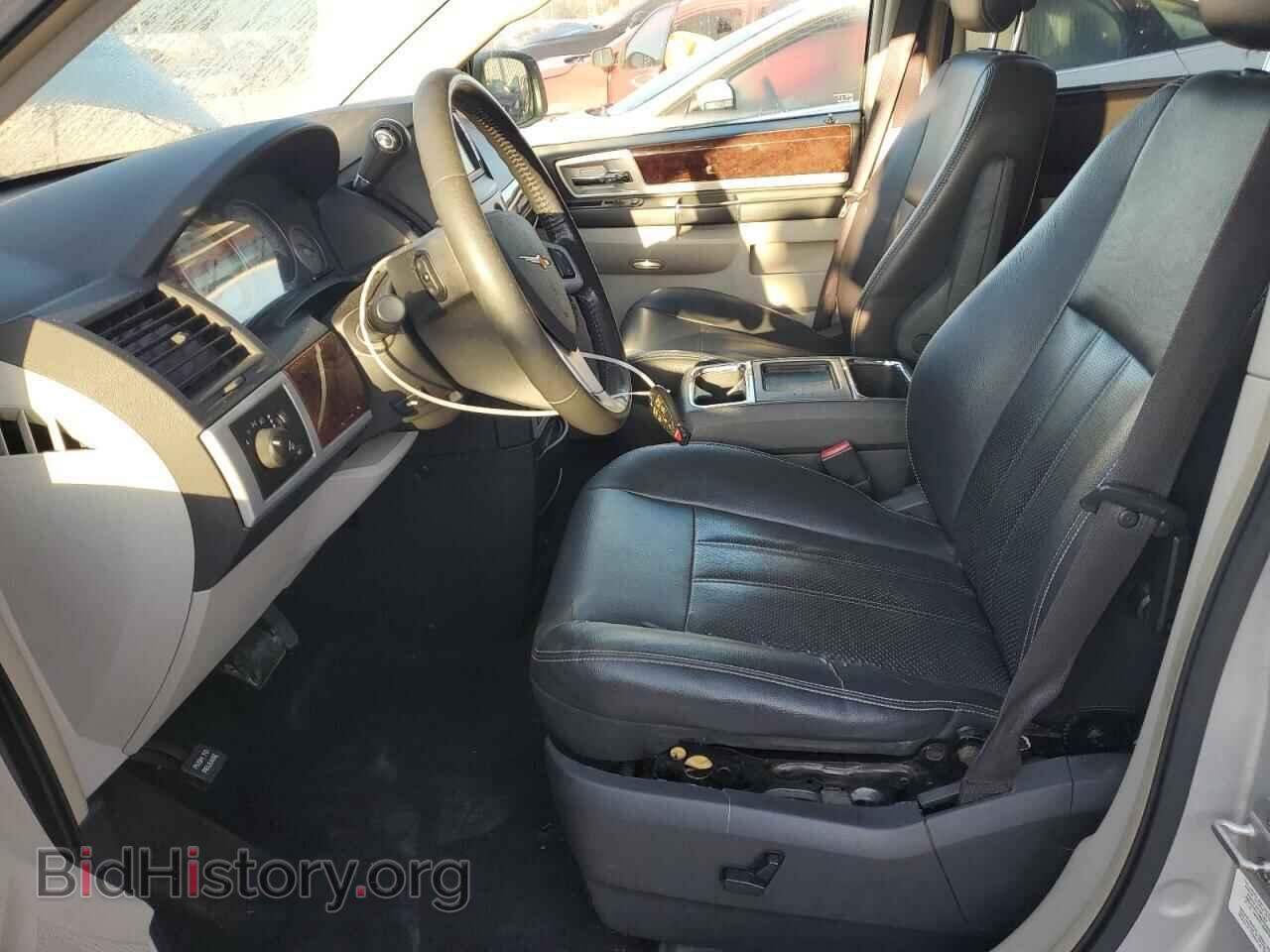 2010 CHRYSLER MINIVAN - VIN: 2A4RR8D1XAR496098 - Photo 7