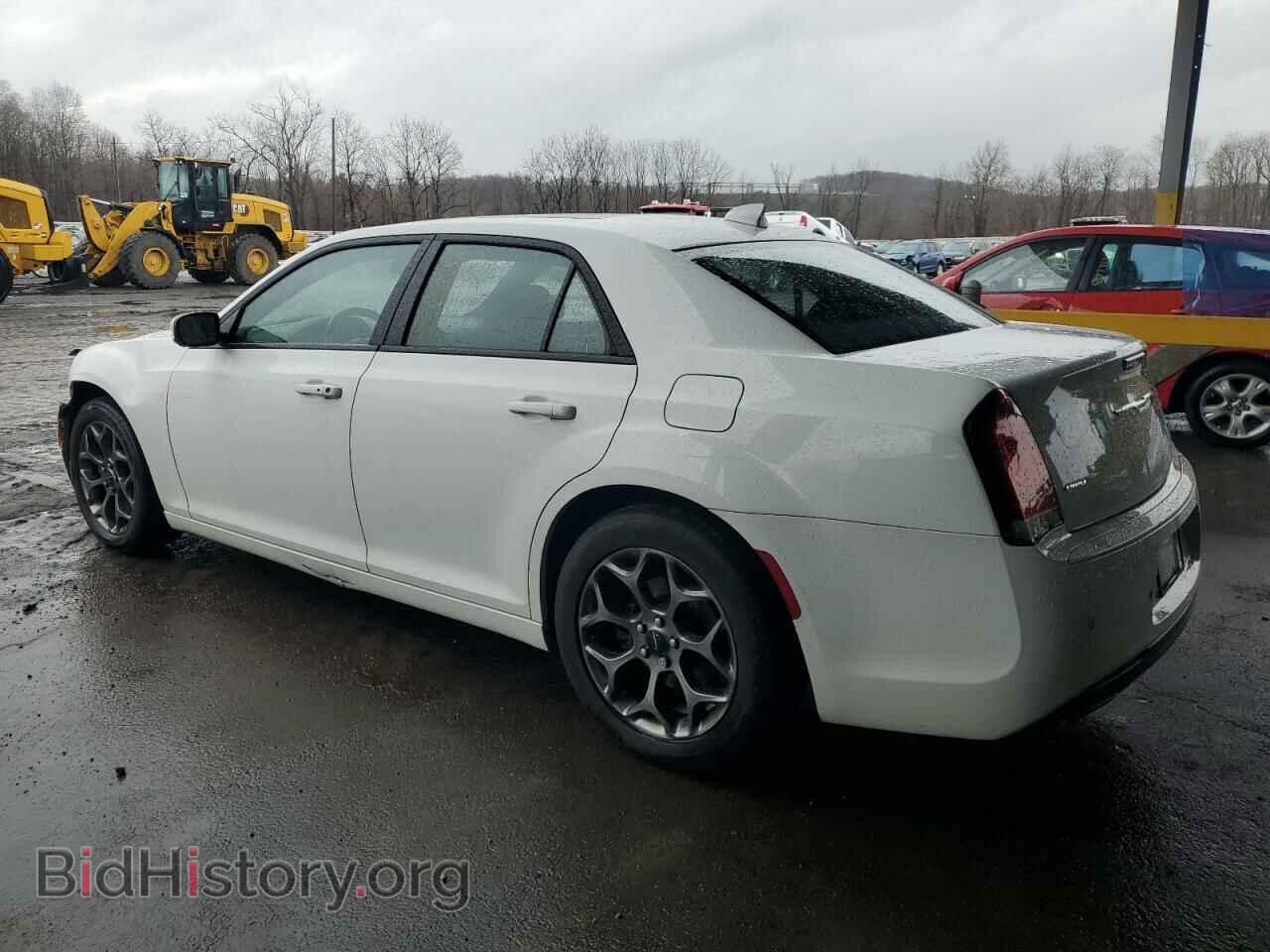 2016 CHRYSLER 300 - VIN: 2C3CCAGG1GH282916 - Photo 2