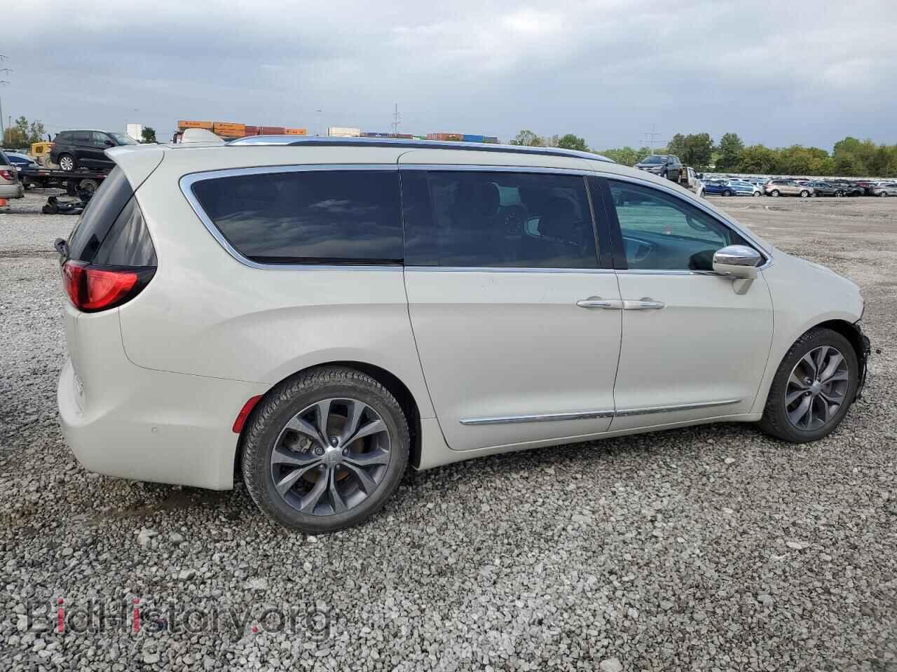 2017 CHRYSLER PACIFICA - VIN: 2C4RC1GG9HR635565 - Фото 3