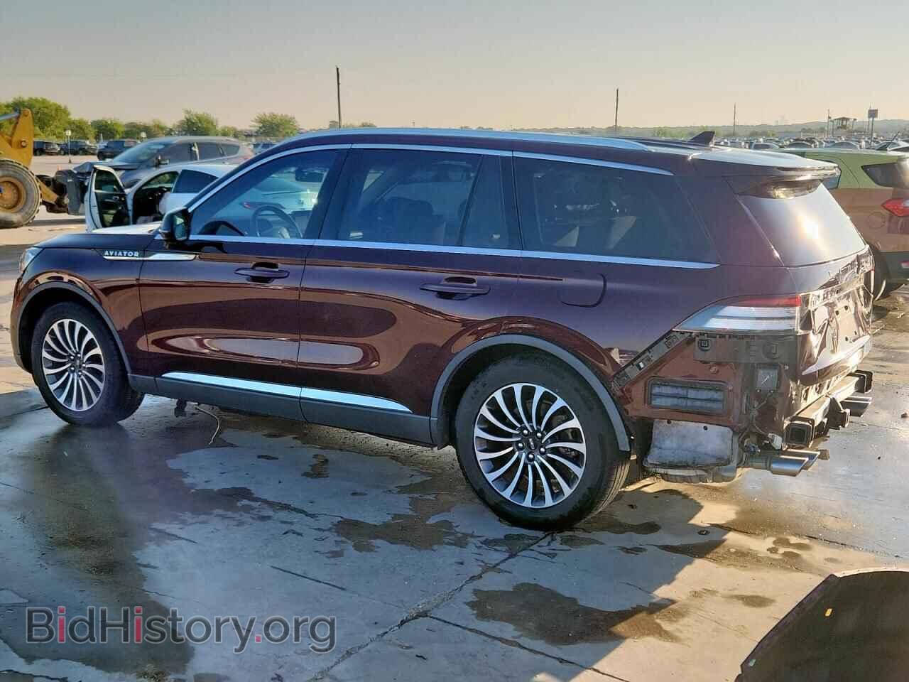 2020 LINCOLN AVIATOR - VIN: 5LM5J7WC1LGL05976 - Фото 2
