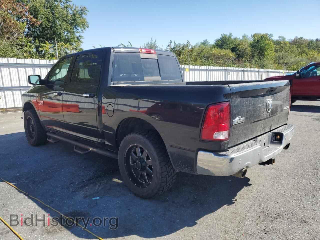 2016 RAM 1500 - VIN: 3C6RR7LT6GG163843 - Фото 2
